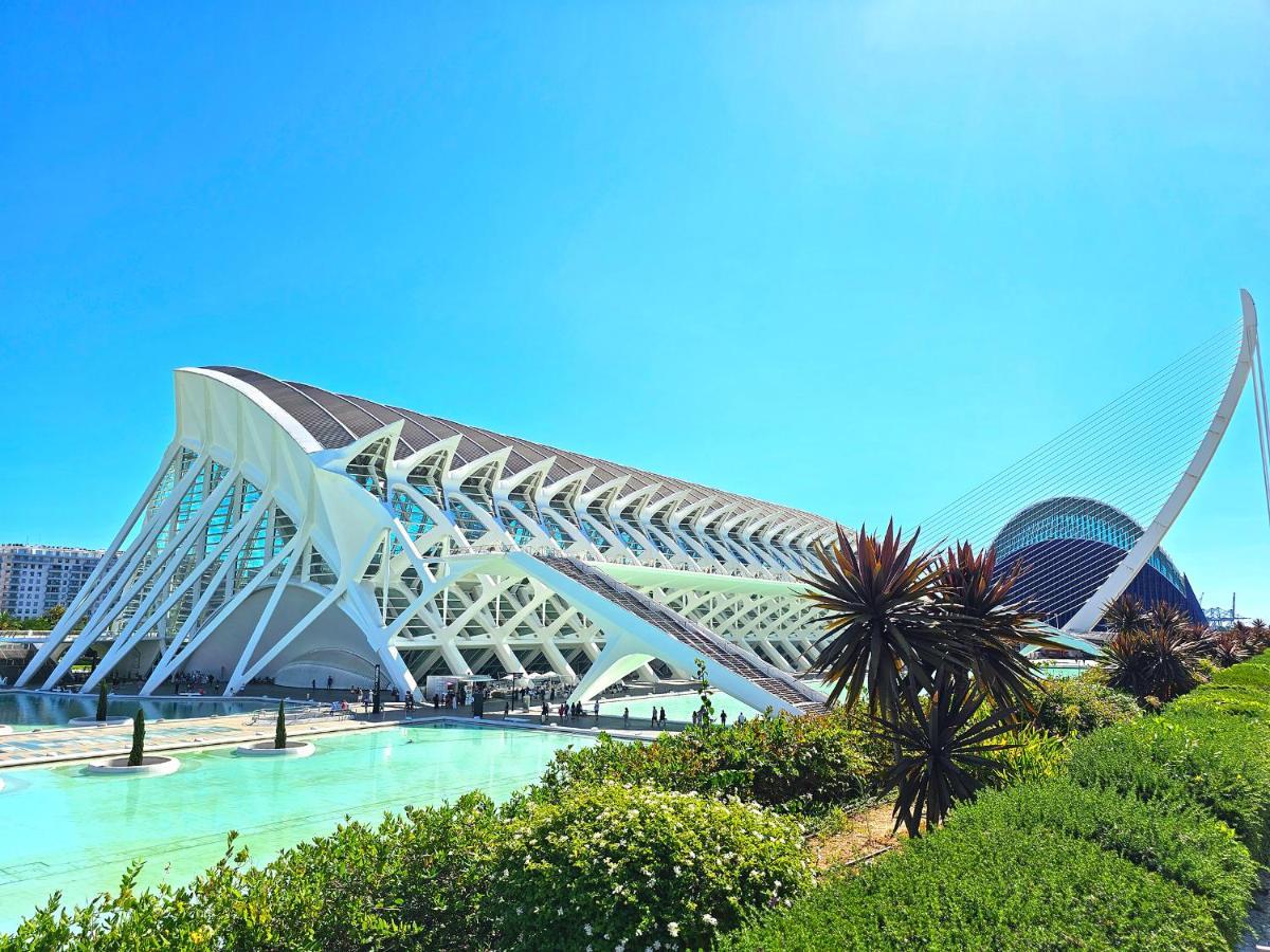 Apartamentos Las Ciencias N Valencia Eksteriør bilde